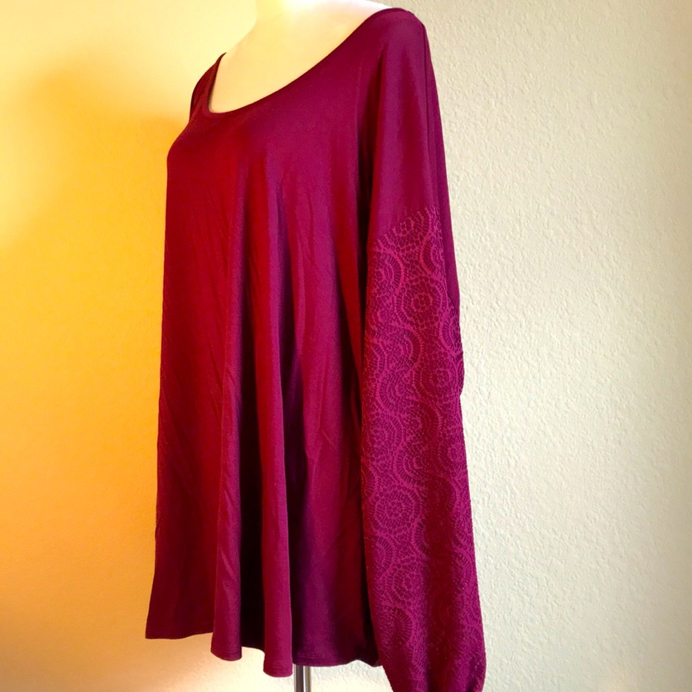 MICHAEL Michael Kors 4X Burgundy Top, Lace Sleeves - Picture 3 of 10